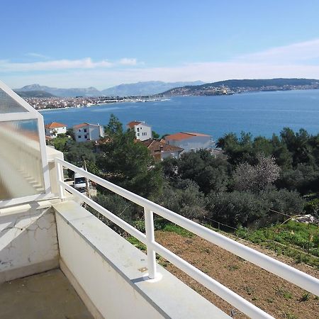 Rooms And Apartments Kurtovic Donji Seget Esterno foto